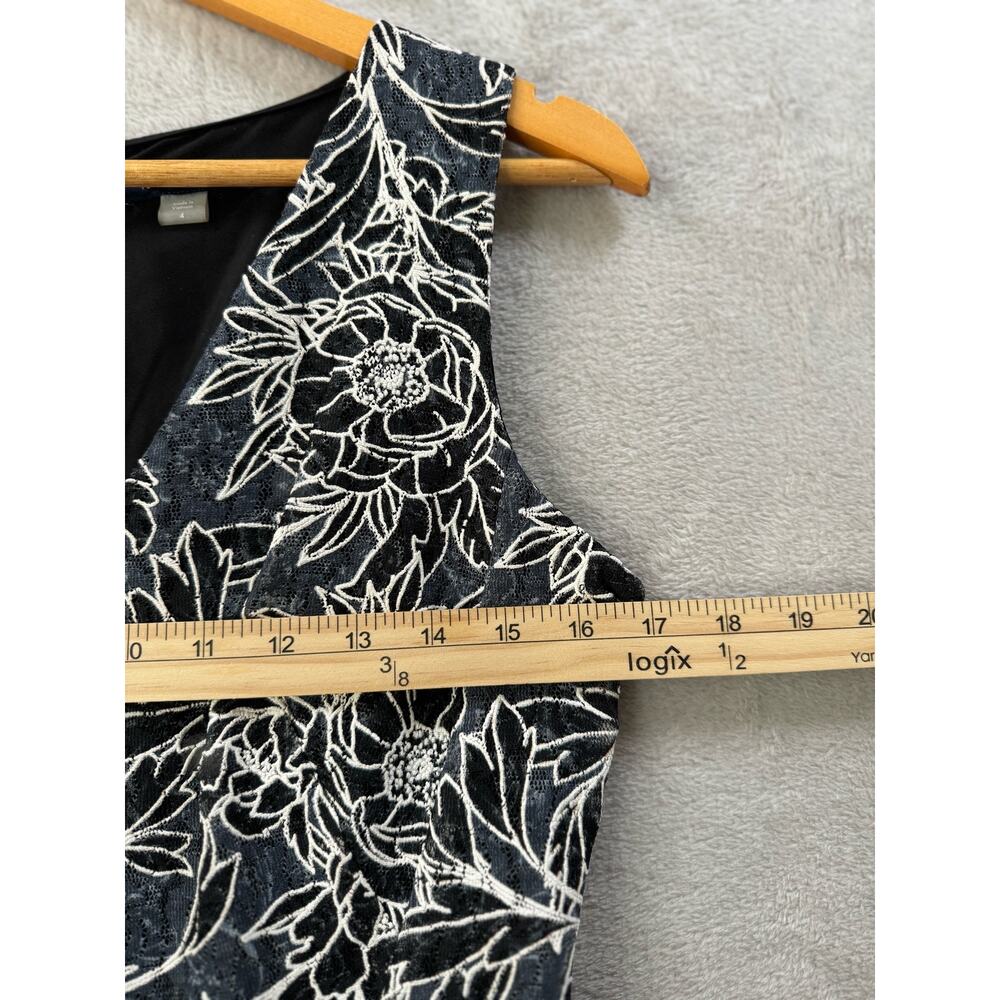 Tommy Hilfiger Women's 4 Navy White Floral Outline Lace Fit & Flare Dress V-Neck - Picture 5 of 9